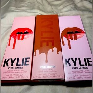KYLIE JENNER LIP KIT 3 pack